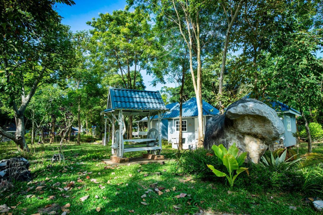 Ivy Cottage By Qiu Muak Lek Exterior foto